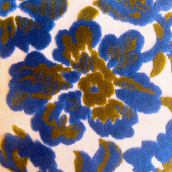 Vtg 1960’s-70’s VELVETEEN PILLOWS MCM Cottage Core Set of 2 Solid & Floral NICE! - Picture 5 of 12